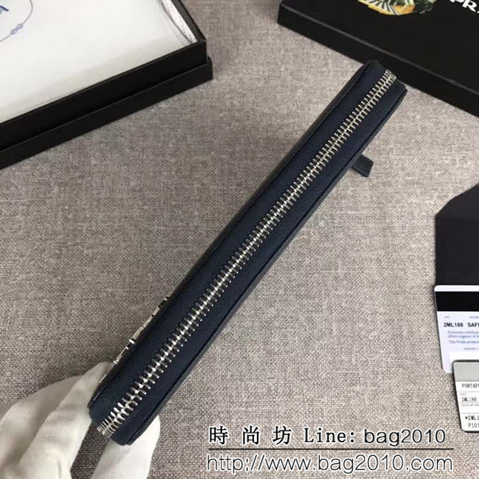 PRADA普拉達 專櫃最新爆款 十字紋牛皮 男士大號單拉鏈錢包 2ML188 DD1876